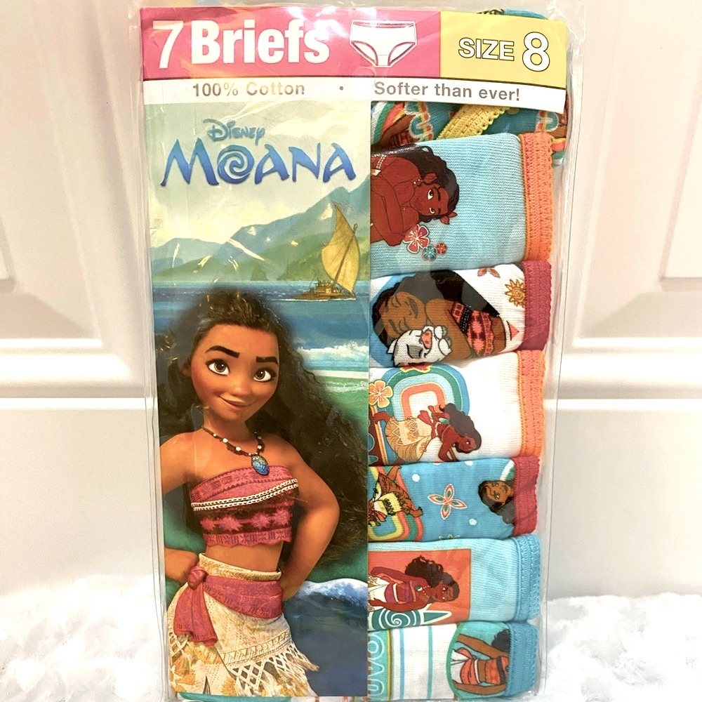 Moana Girls Briefs Underwear by Handcraft - 7 Pairs - Size 8